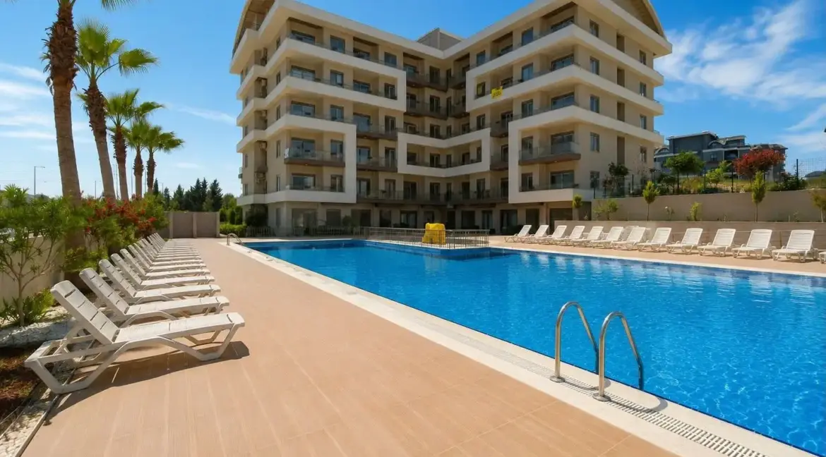 DREI ZIMMER MEERBLICK WOHNUNG AM FEINSAND STRAND FÜR 85 000 €