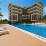 DREI ZIMMER MEERBLICK WOHNUNG AM FEINSAND STRAND FÜR 85 000 €